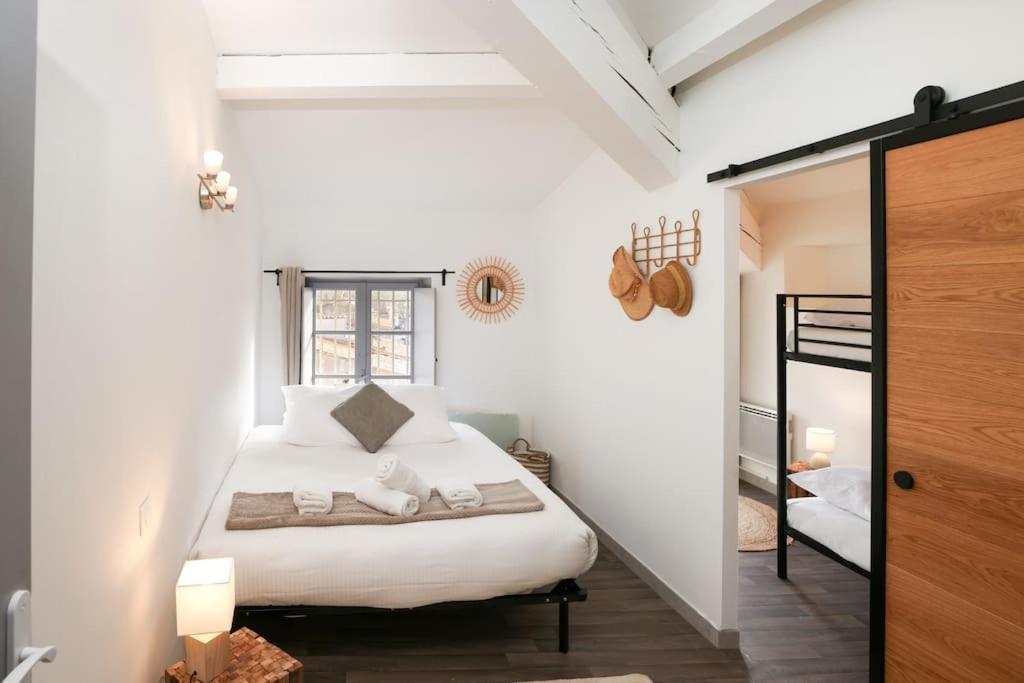 N3 Des Etudes Duplex Hypercentre Wifi Conciergeriedamecarcas Appartement Carcassonne Buitenkant foto