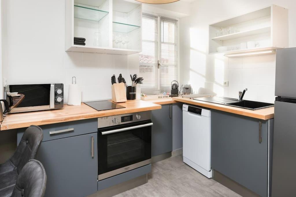 N3 Des Etudes Duplex Hypercentre Wifi Conciergeriedamecarcas Appartement Carcassonne Buitenkant foto